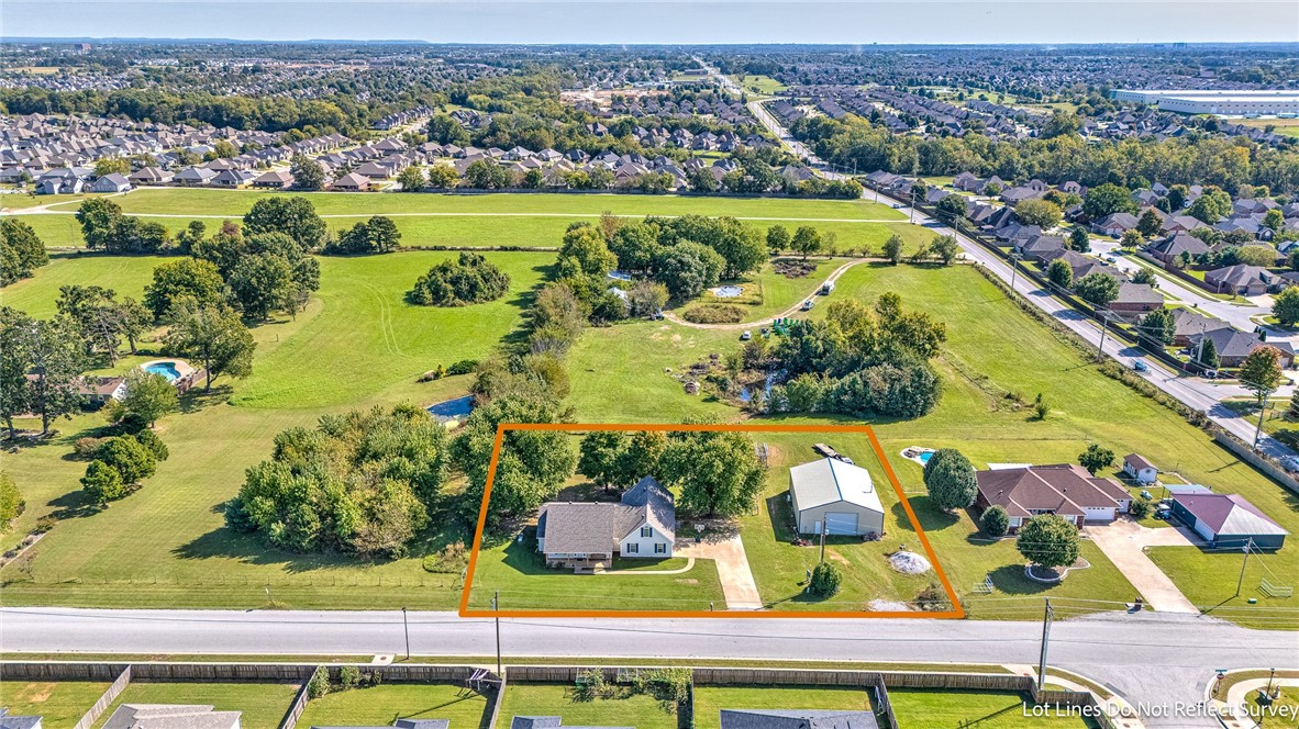 Robbinaire Heights Bentonville - Residential