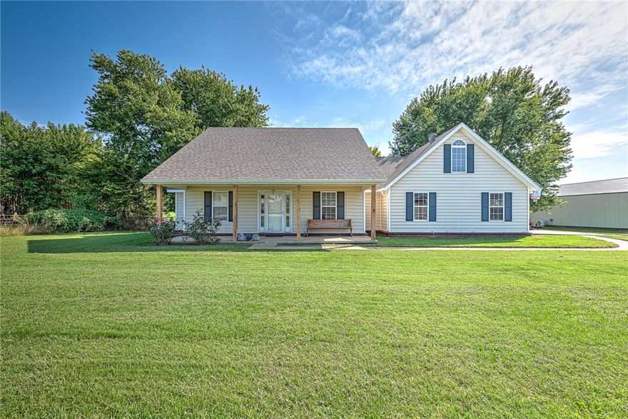 Bentonville unicorn! This rare find offers a perfect blend of space, flexibility, and convenience, just minutes from all that Bentonville has to offer. Situated on nearly 1 acre, this beautifully maintained 3-bedroom, 2-bath home spans approximately 1,894 sq ft and features an incredible 40x50 shop with a full bathroom and office. Endless possibilities for a workshop, home business, studio, or hobby space. Enjoy peaceful surroundings with quick access to town, schools, and the new Walmart Home Office campus. Properties like this don’t come around often, come see why this one checks all the boxes!