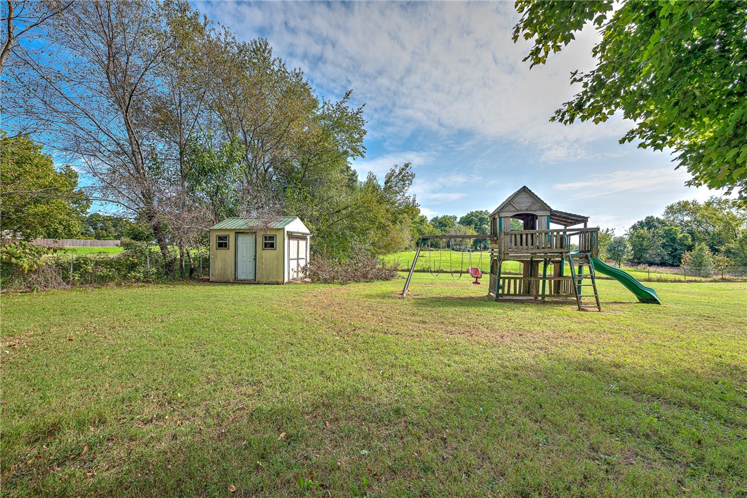 Robbinaire Heights Bentonville - Residential