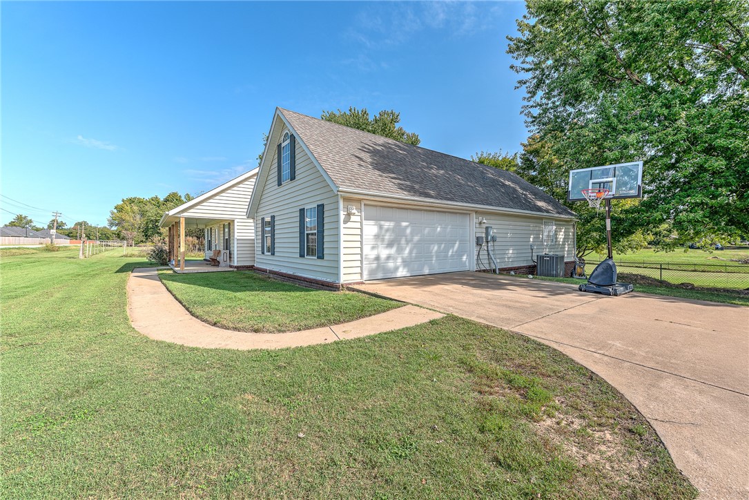 Robbinaire Heights Bentonville - Residential