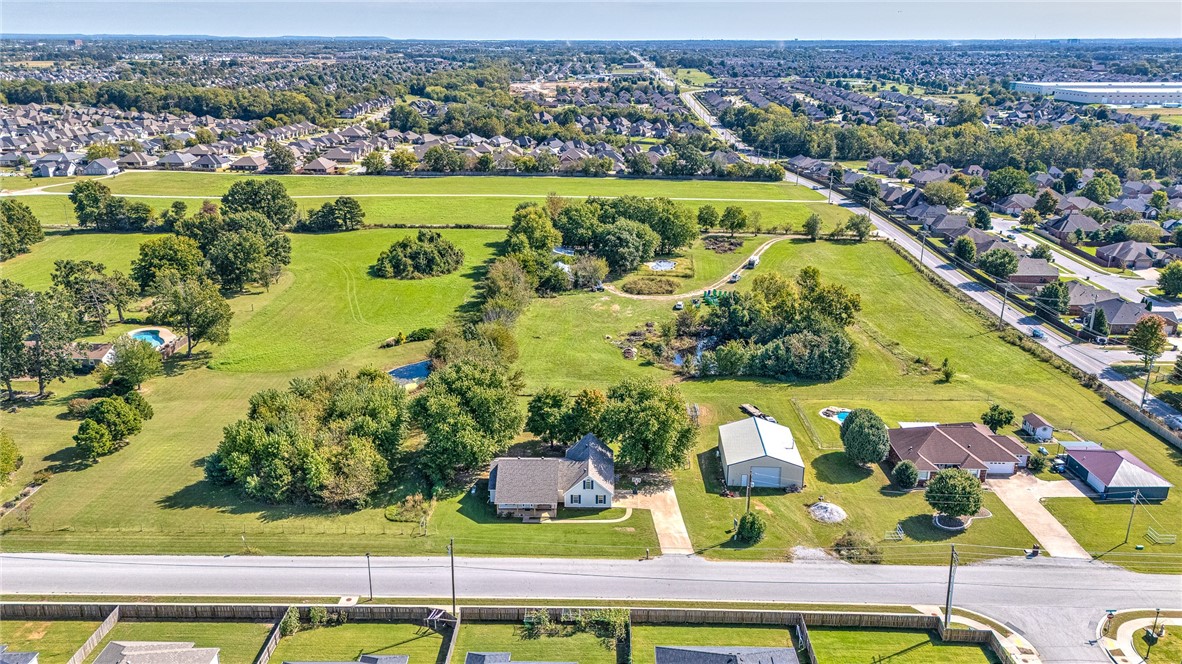 Robbinaire Heights Bentonville - Residential