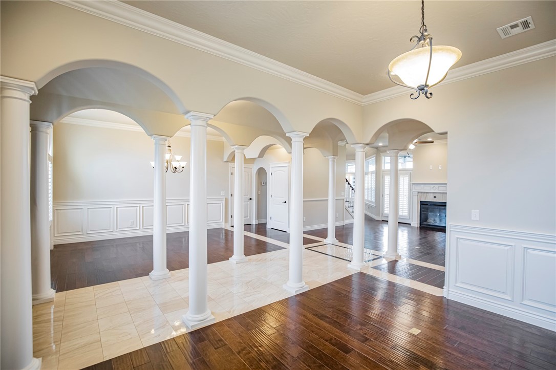 01-18-33-GENTRY - Residential