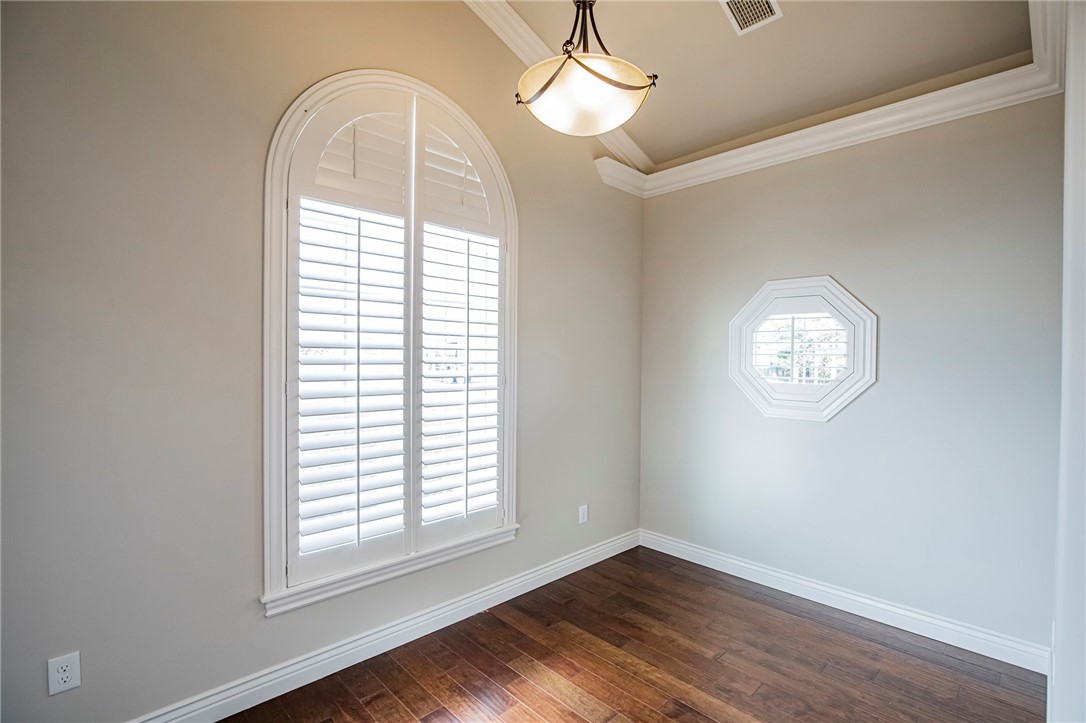 01-18-33-GENTRY - Residential