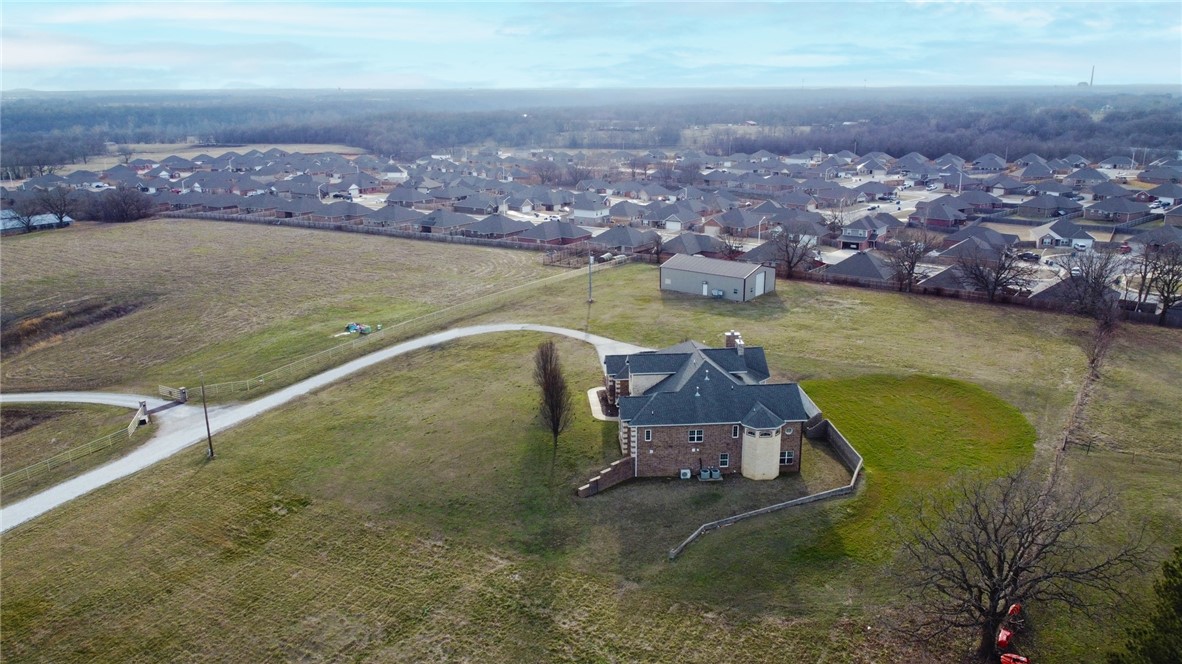 01-18-33-GENTRY - Residential