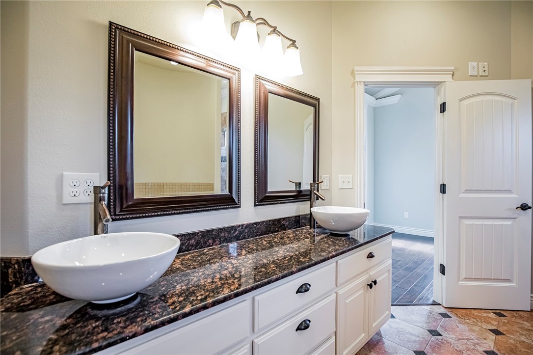 01-18-33-GENTRY - Residential