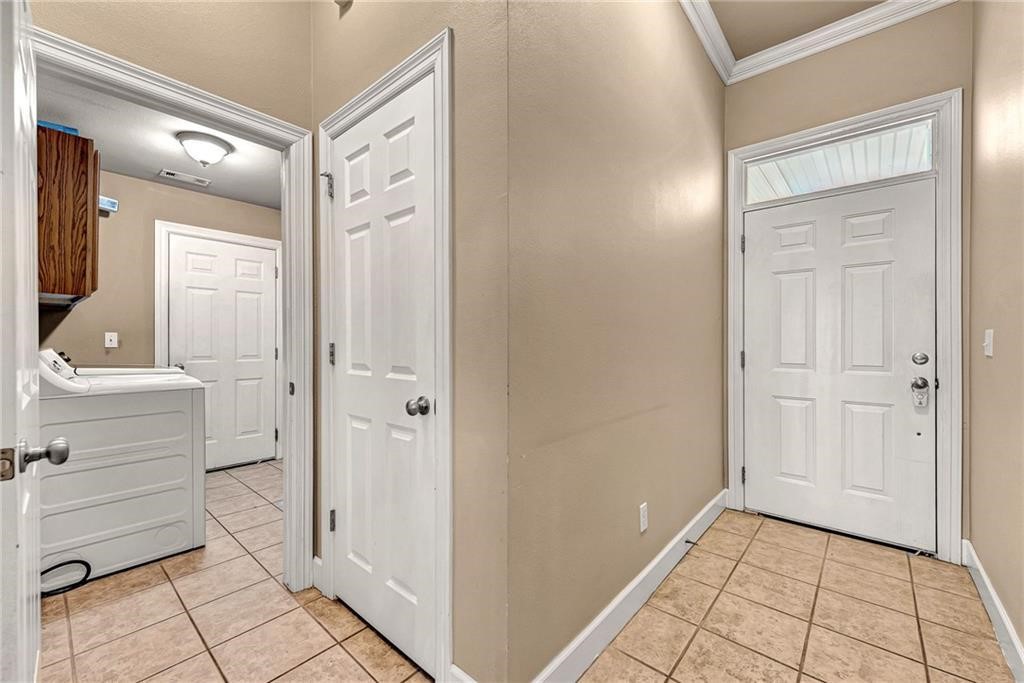 Crazy Eight Sub - Residential Lease