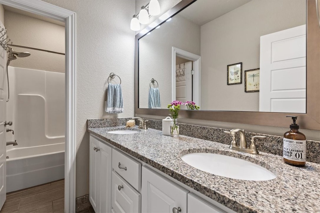 Liberty Bell North Rogers - Residential