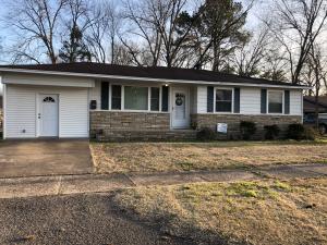 Adorable 3 possible 4 bedroom, 2 full bath home on 2 lots right in TOWN! Newly remodeled kitchen, new deck, nice flooring, 2 year old water heater and HVAC unit. Even an 8x12 shop in the backyard! Don't miss out on this jewel in the heart of beautiful Dardanelle. Call today to schedule your showing!