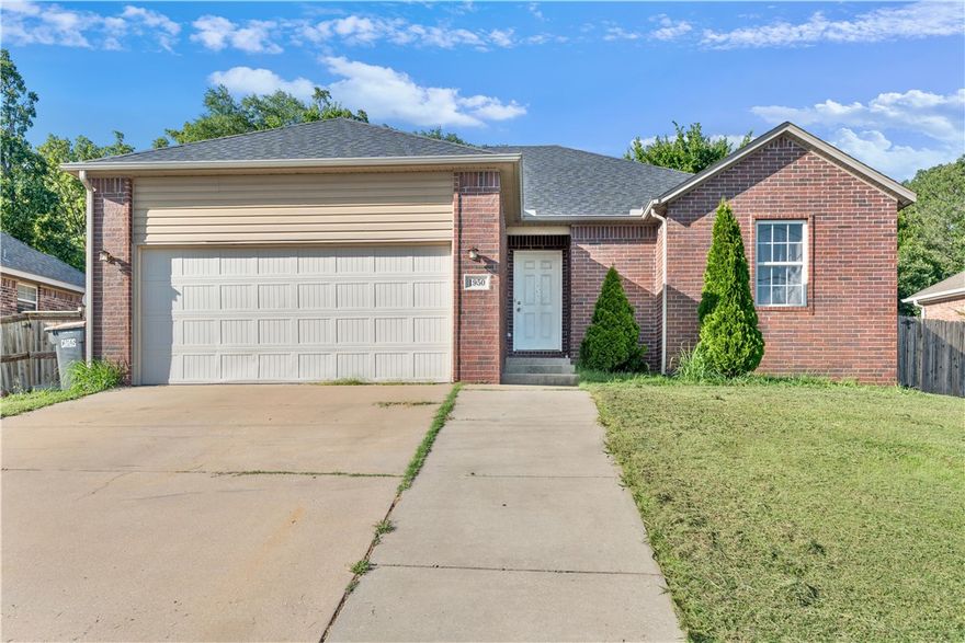 Charming, Well-Maintained Home Just 6 Minutes from Downtown Springdale!
Welcome to your perfect blend of convenience, and charm! This beautifully maintained home is nestled in a peaceful neighborhood, just a quick 6-minute drive to the heart of downtown Springdale — putting shopping, dining, entertainment, and local events right at your fingertips.
Step inside to discover a warm, inviting interior filled with natural light and a split floor plan layout designed for easy living. 
Enjoy your fully fenced in backyard - perfect for hosting friends and family! With no neighbors directly behind the home, it's a true oasis!
Whether you're a first-time buyer, a growing family, or looking for a quieter lifestyle near the action, this gem has it all. Don't miss your chance to own this well maintained home this close to downtown Springdale! 
Schedule your tour today — homes like this don’t stay on the market for long!