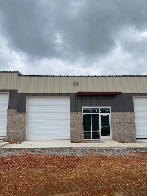Worth Lane Commercial Park - Commercial Lease