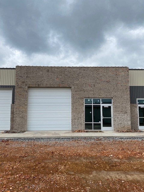 Worth Lane Commercial Park - Commercial Lease