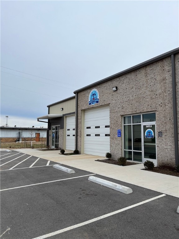 Worth Lane Commercial Park - Commercial Lease