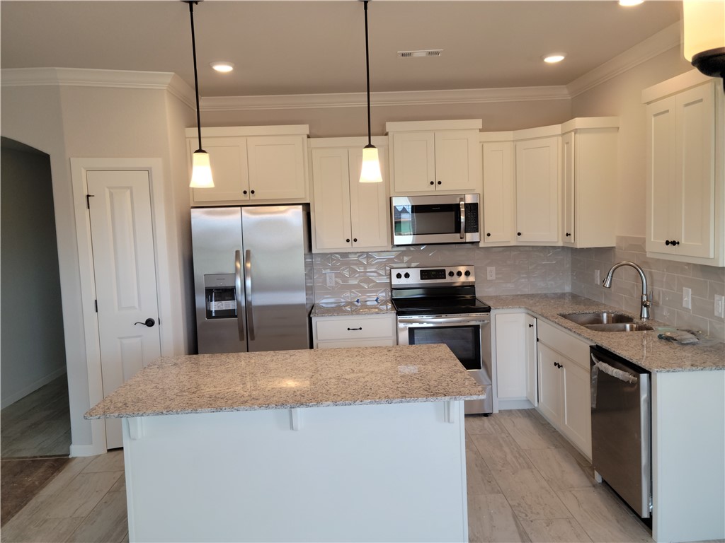 Villages of Sloanbrooke - Residential Lease