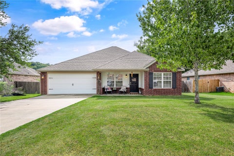 Photo of 6043 Cord Avenue, Springdale, AR 72762 (MLS # 1358306)