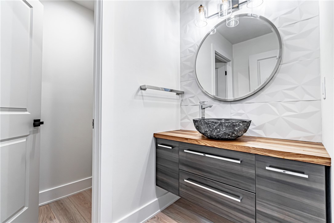 Sec 30, Twp 20, Range 30 - Residential