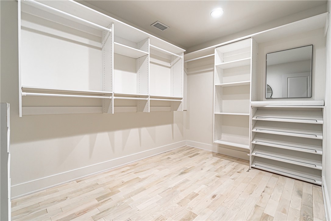 Sec 30, Twp 20, Range 30 - Residential