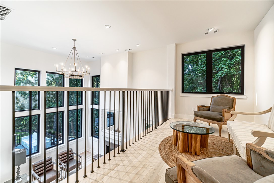 Sec 30, Twp 20, Range 30 - Residential