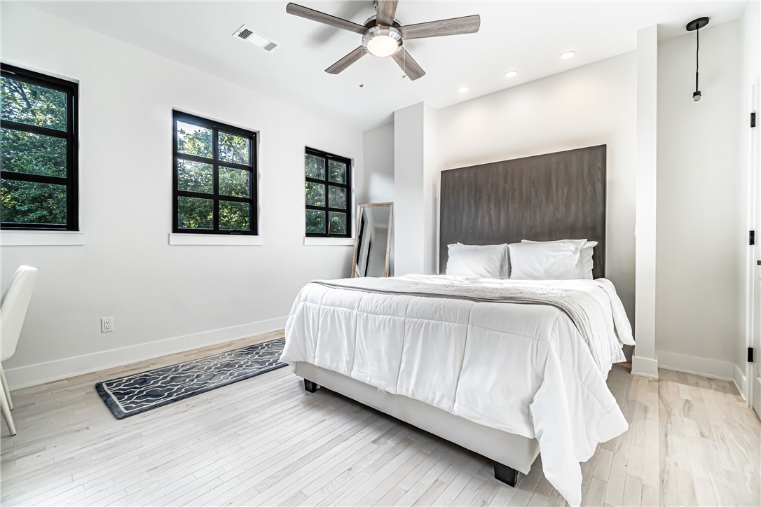 Sec 30, Twp 20, Range 30 - Residential