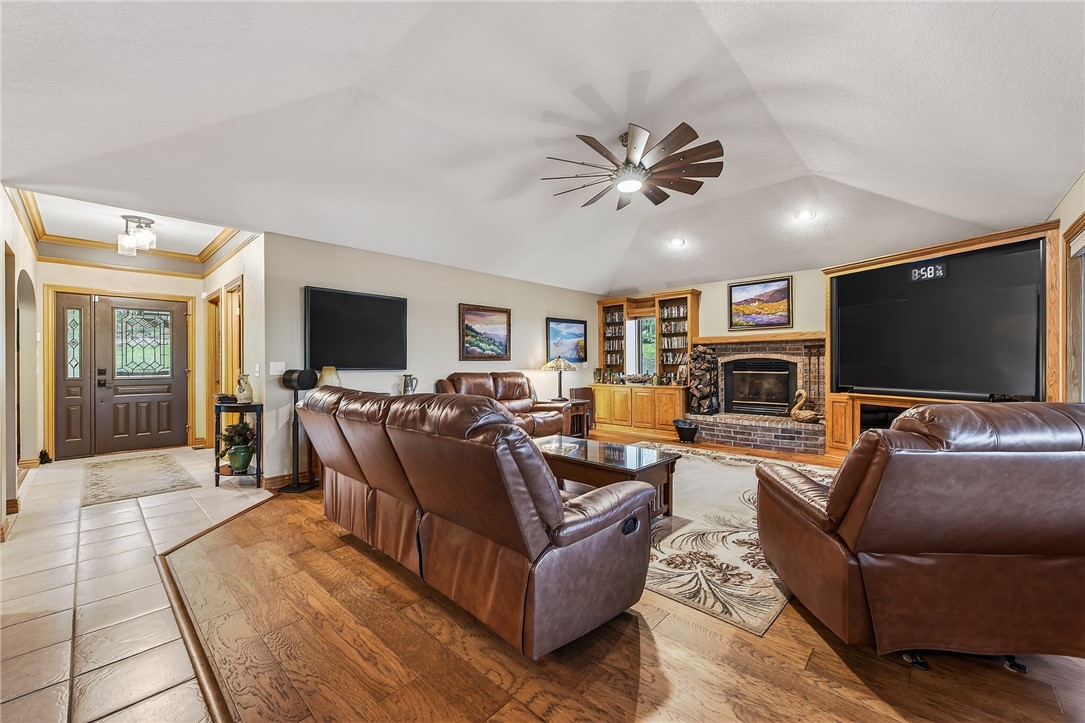 Churchill Sub Bvv - Residential