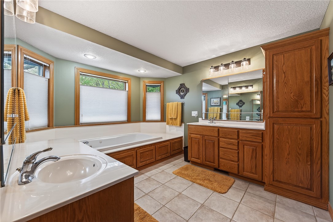 Churchill Sub Bvv - Residential