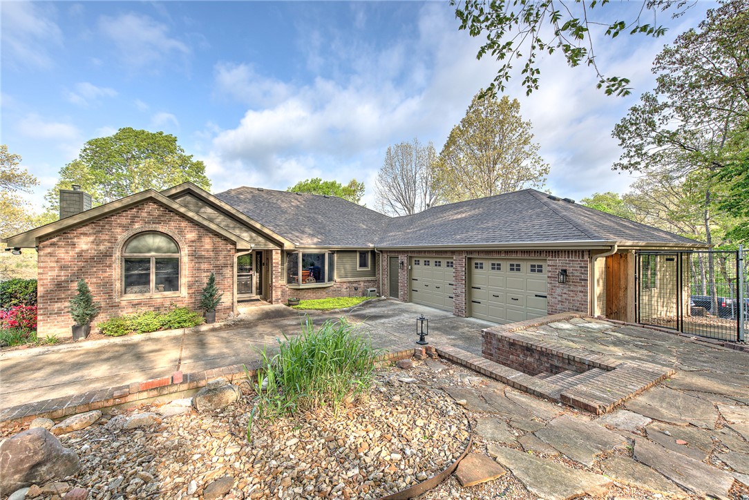 Churchill Sub Bvv - Residential