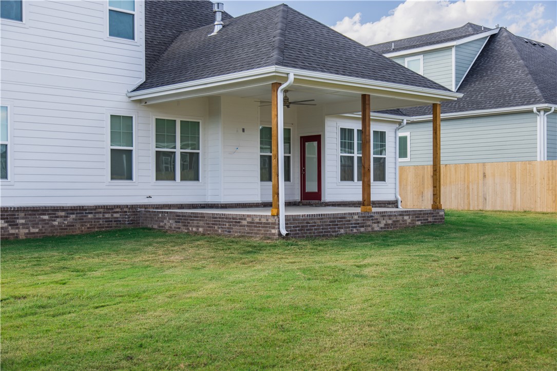 Crescent View Rogers - Residential Lease