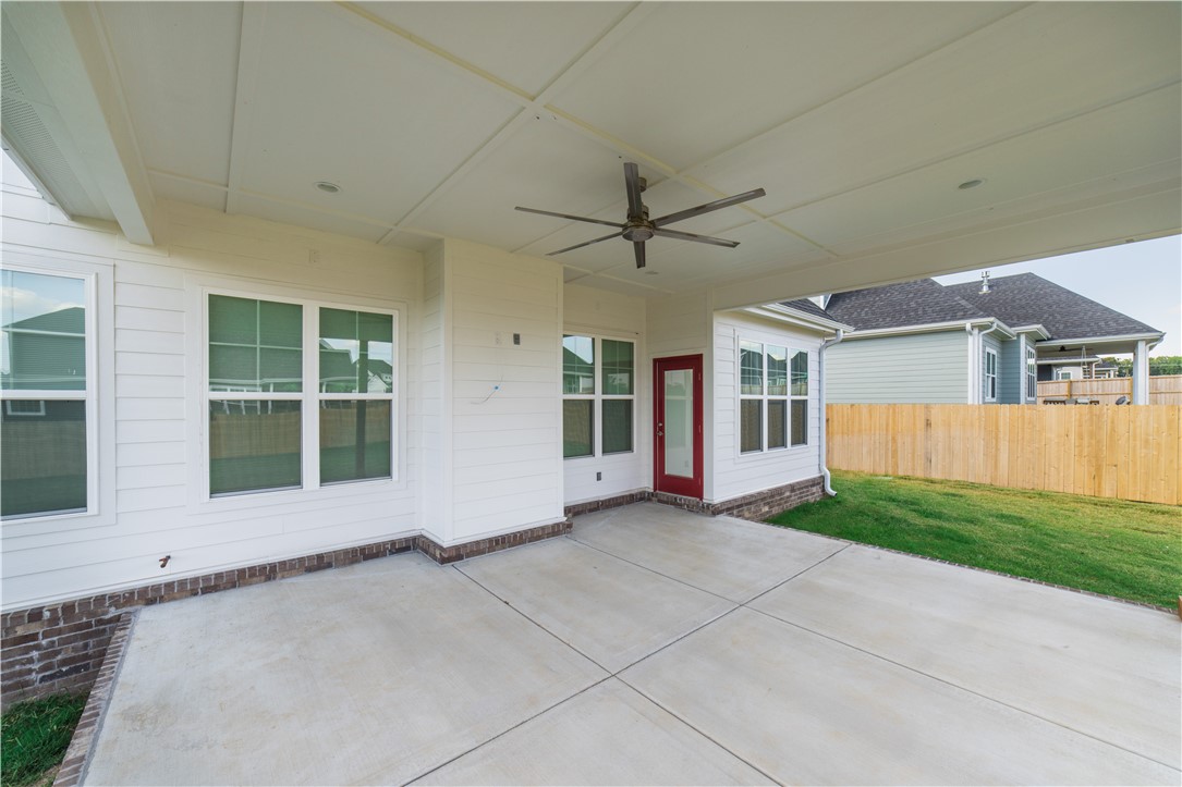 Crescent View Rogers - Residential Lease