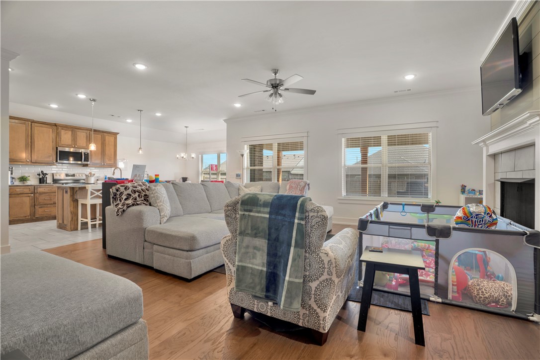 Hickory Meadows Sub Ph 3 - Residential