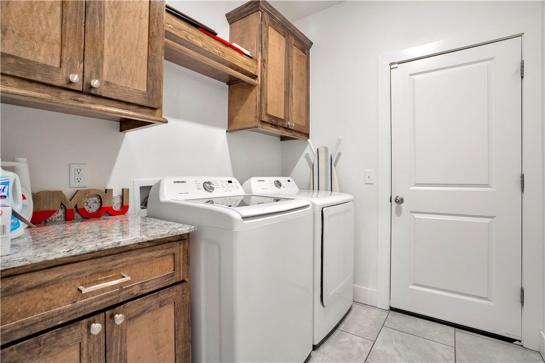 Hickory Meadows Sub Ph 3 - Residential