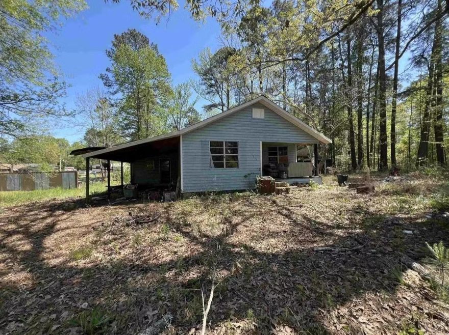 This property is being sold as-is, where-is via Auction.com.