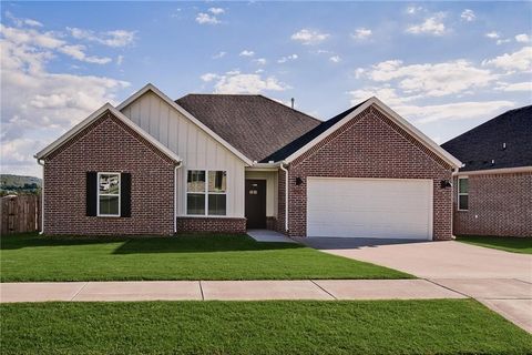 951 Sugar Loaf Street Prairie Grove AR 72753