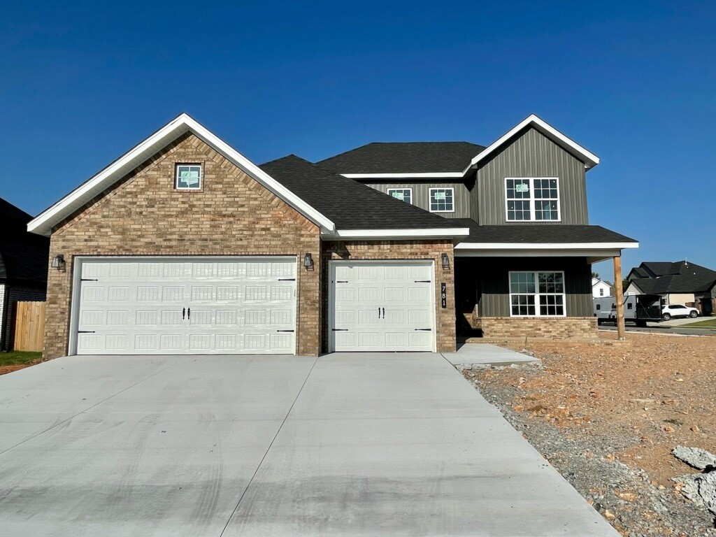 Welcome home to Clark Estates in Centerton! Located in Bentonville School District, this home features 4 bedrooms, 2 ½ bathrooms and a dedicated study. Come by and see the custom cabinets and trim, designer lights, energy efficient appliances and windows, blinds, gutters, and all the design and style you'll love with the Perfect location.