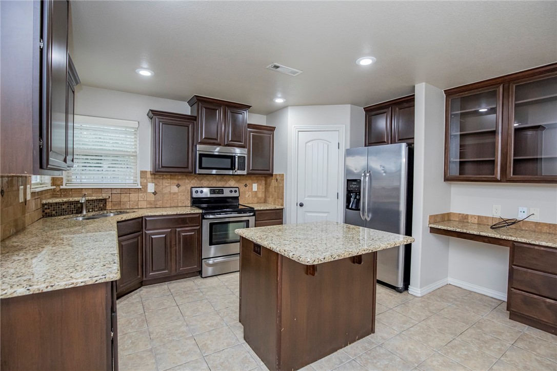 Bellview Residence Add Ph 2 Rogers - Residential Lease