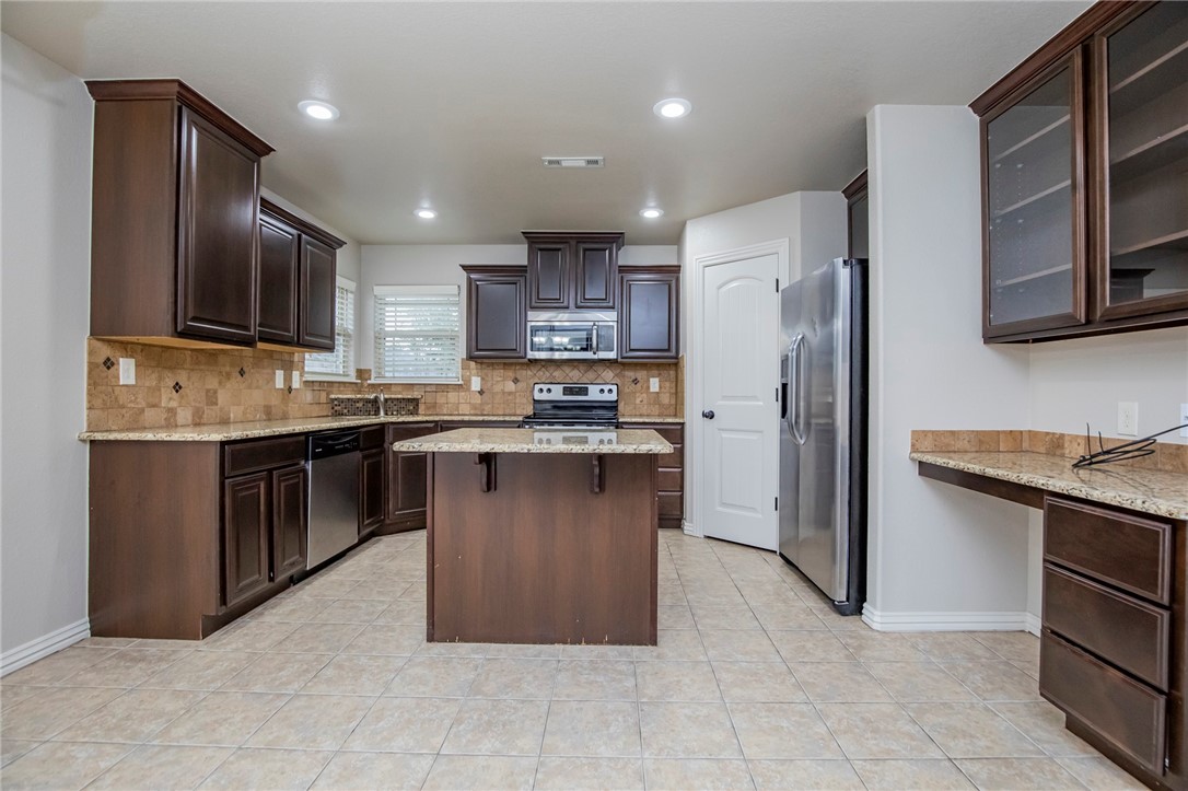 Bellview Residence Add Ph 2 Rogers - Residential Lease