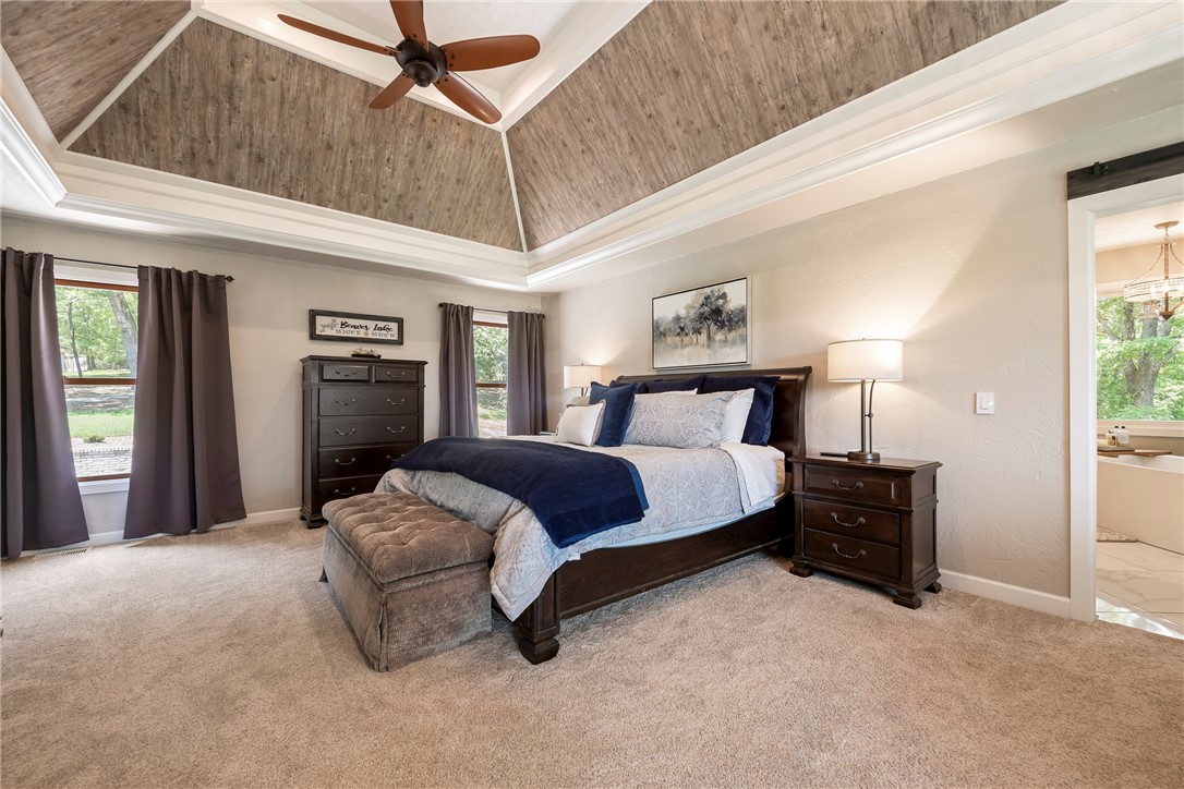 Hawks Landing at Beaver Lake - Residential