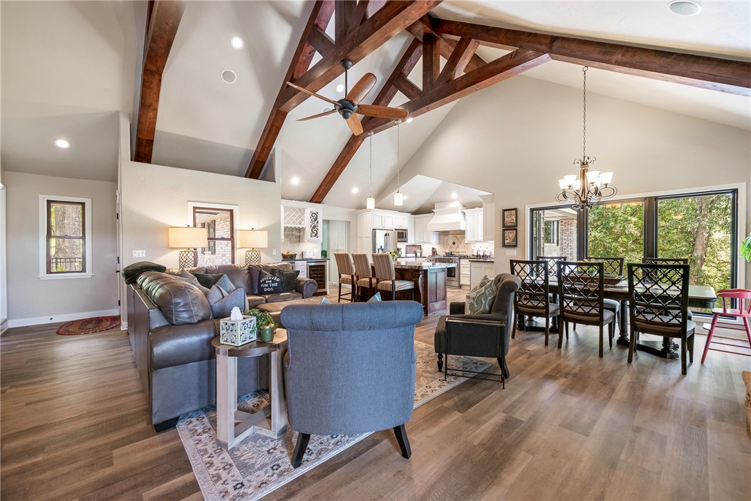 Hawks Landing at Beaver Lake - Residential