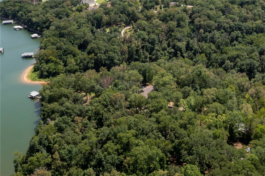 Hawks Landing at Beaver Lake - Residential