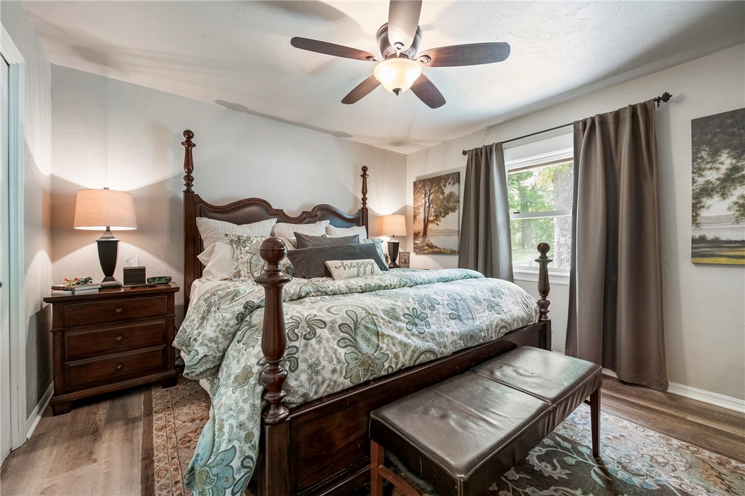 Hawks Landing at Beaver Lake - Residential