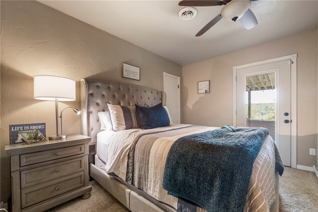 Hawks Landing at Beaver Lake - Residential