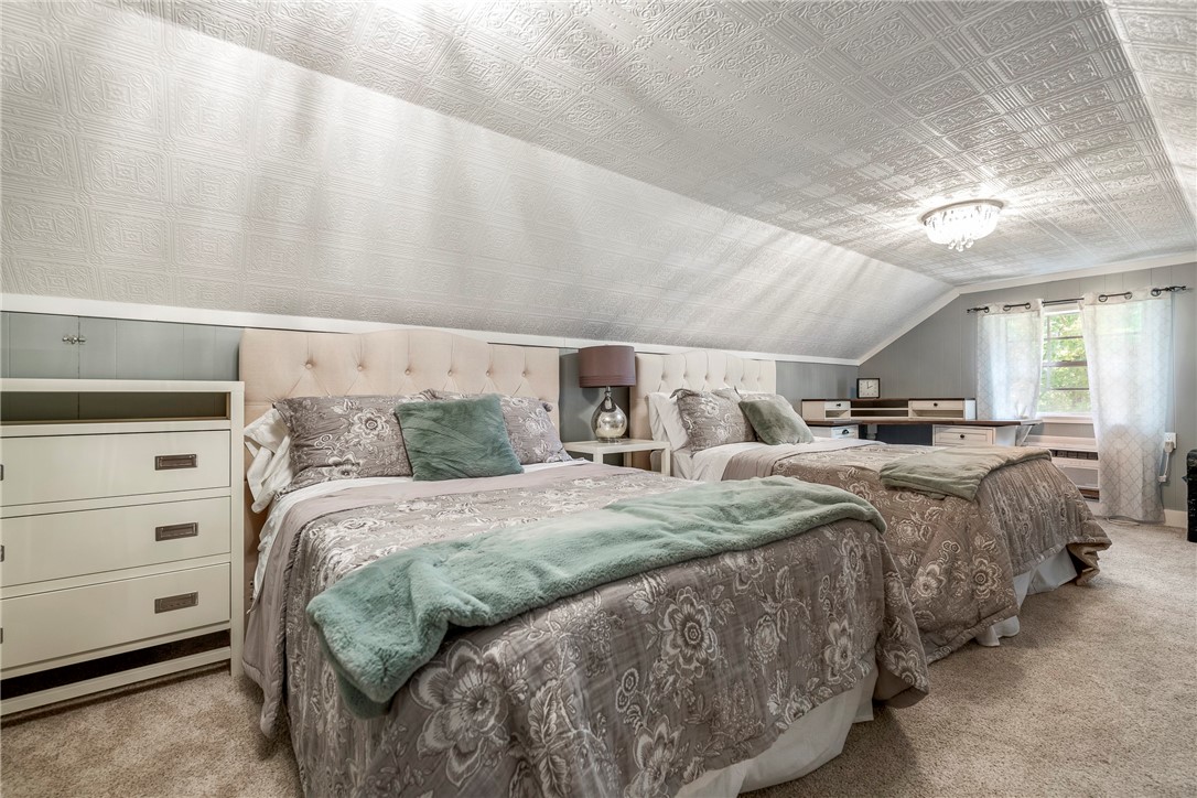 Hawks Landing at Beaver Lake - Residential