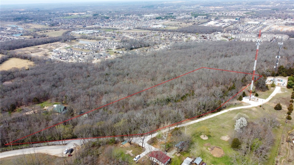 Fayetteville Outlots - Land