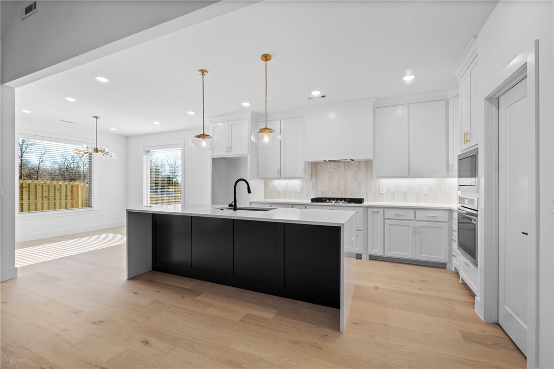 Silver Leaf Estates Ph I Centerton - Residential