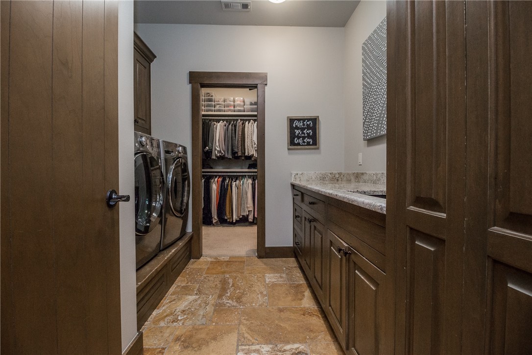 Champions Golf & Cc Rogers - Residential