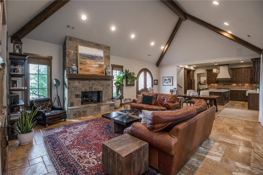 Champions Golf & Cc Rogers - Residential