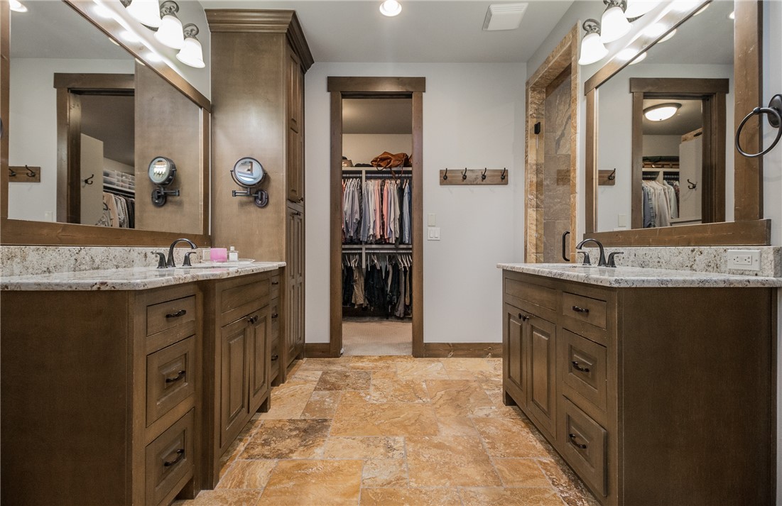 Champions Golf & Cc Rogers - Residential