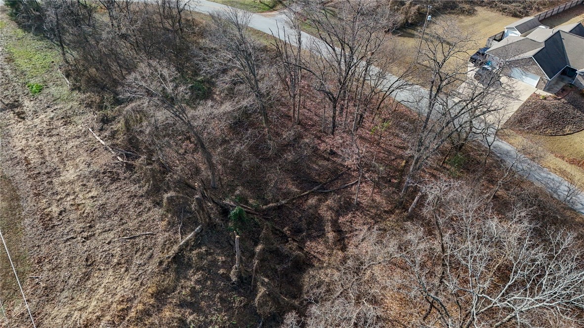 Montgomery Sub Bvv - Land