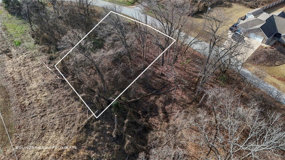 Montgomery Sub Bvv - Land