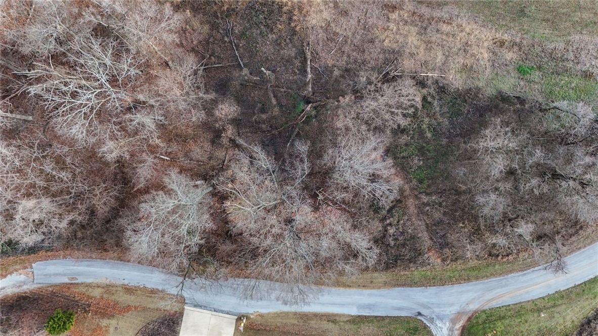 Montgomery Sub Bvv - Land