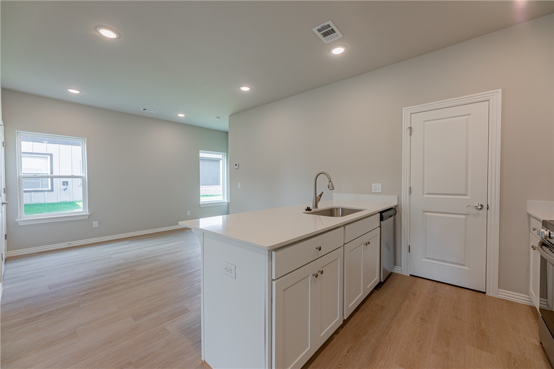 N/A - Residential Lease