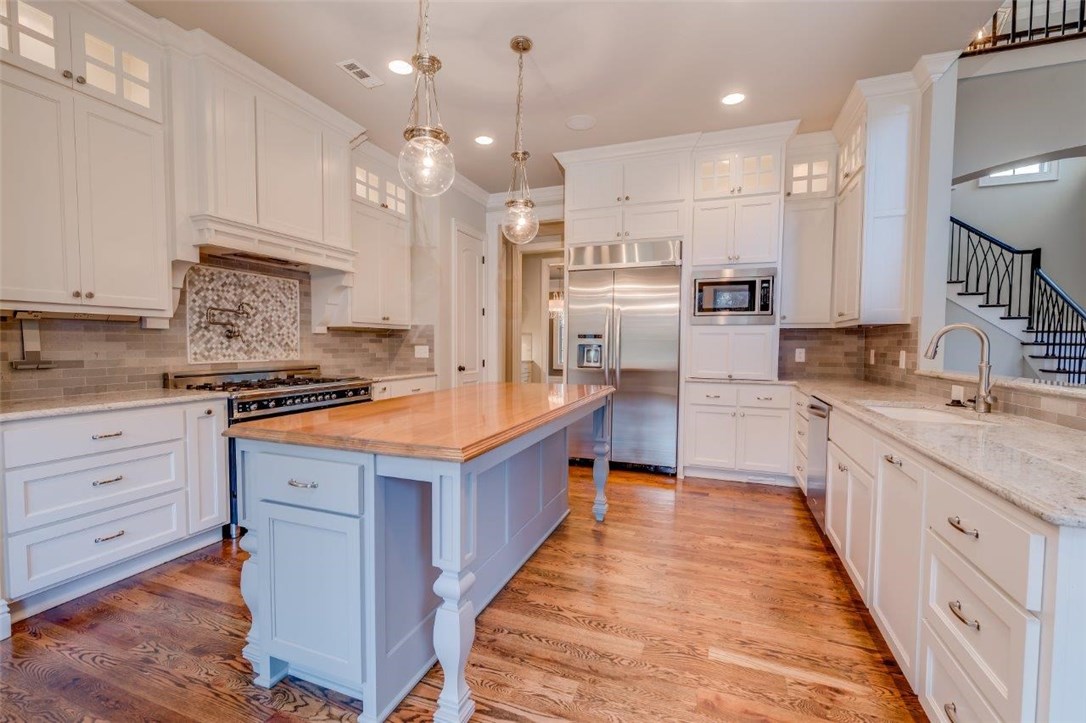 Oak Tree Centerton - Residential